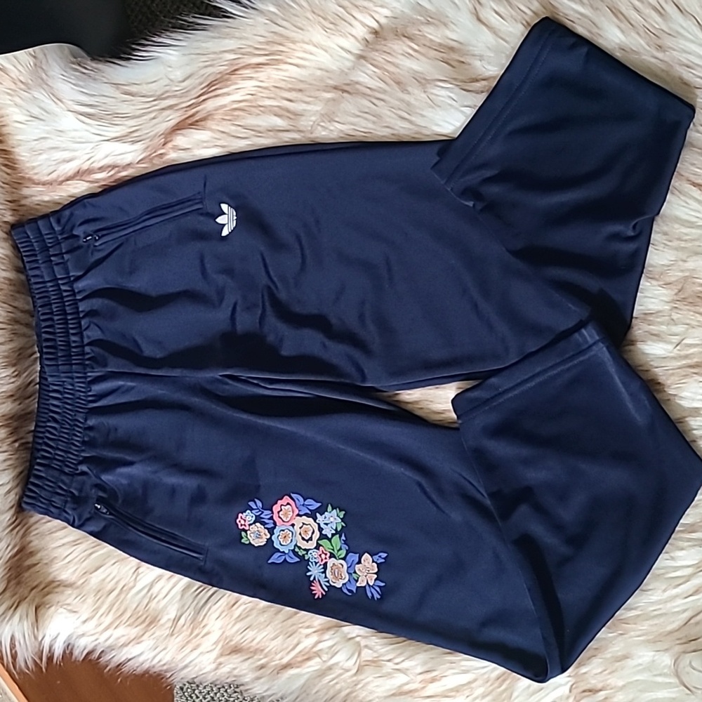 NWT Adidas Firebird Track Pant Size Kids S